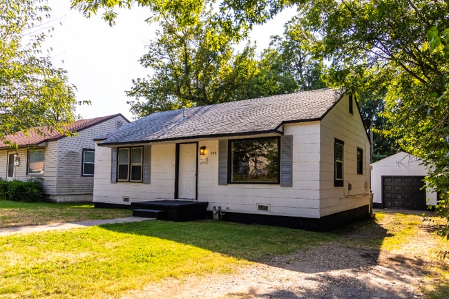 Building Photo - 708 N Oswego Ave Rental