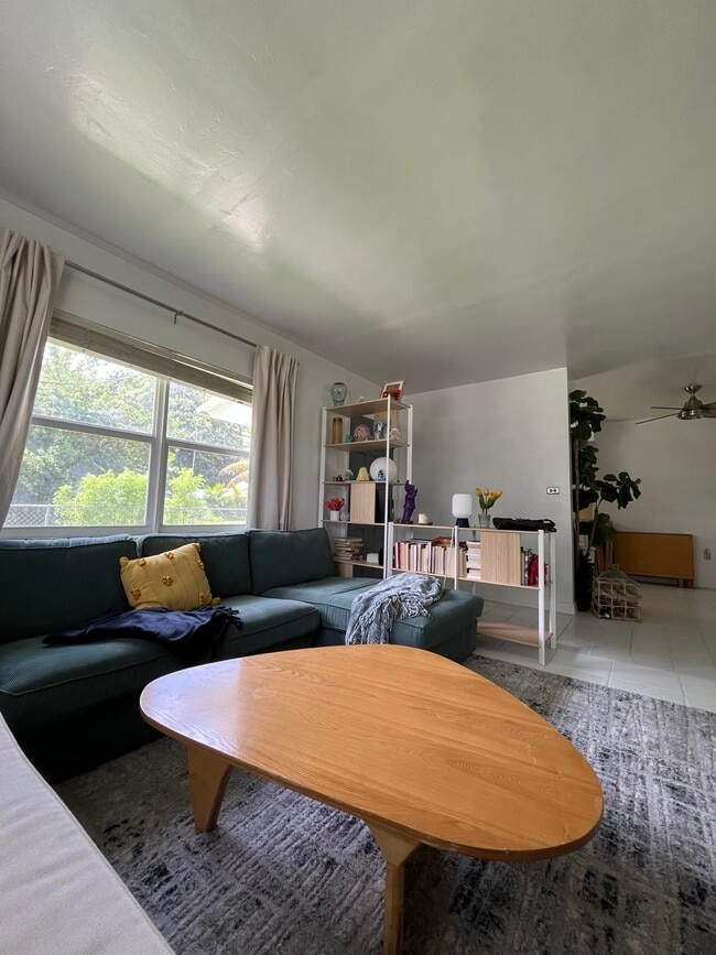 Photo - 8290-8292 NW 5th Ave