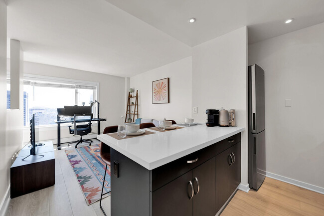Photo - 899 Pine St Apartment Unit FL16-ID1245522P
