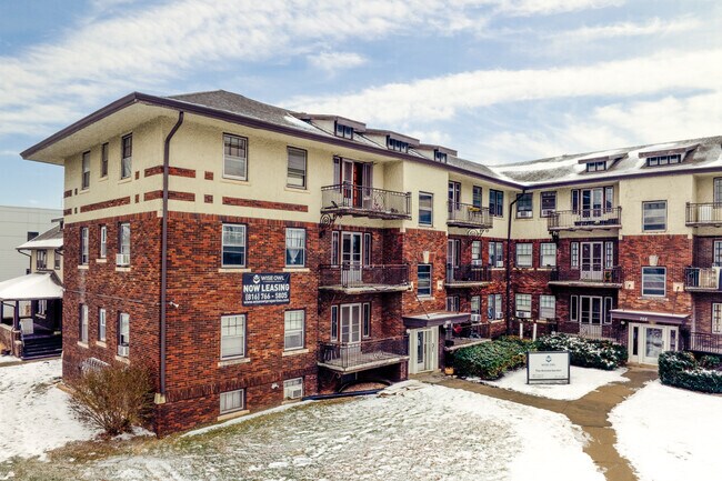 Photo - Knickerbocker Apartments