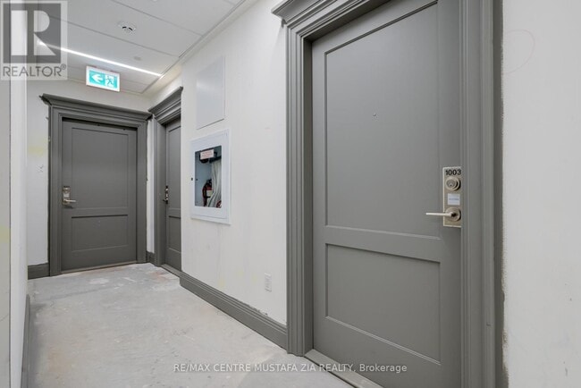 Photo - 30 Elm Dr W Unit 1003