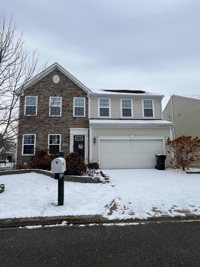 Photo - 406 Justice Way