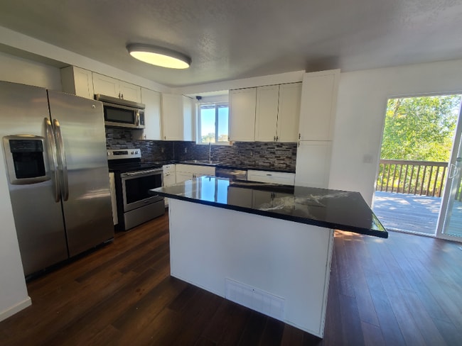 Photo - 5453 S 5425 W