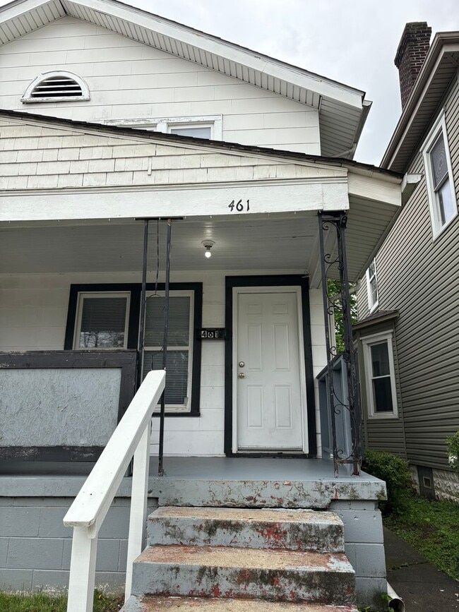 Building Photo - 461-463 South Wayne Avenue Unit 461