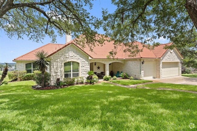 Building Photo - 22658 Felicia Dr Rental