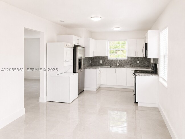 Photo - 1114 NW 59th St