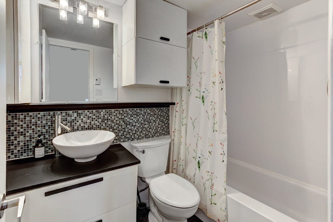 Photo - 170 De Chantle Rd