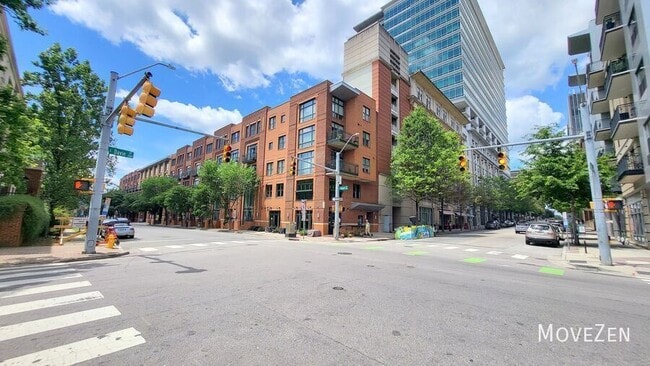Photo - 444 S Blount St Unit 106