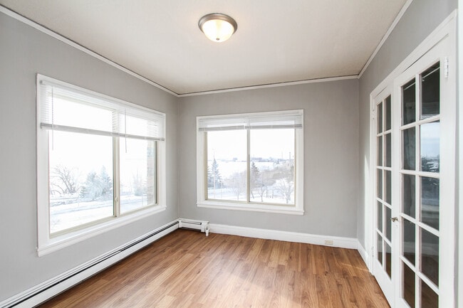 302_2BR_R1