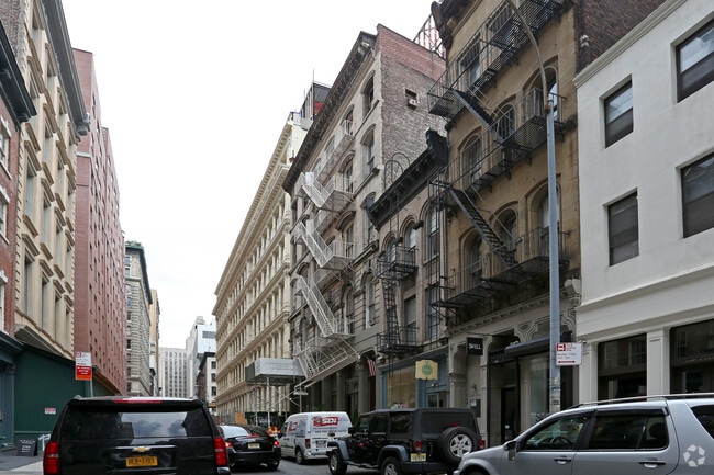 Vista a la calle - 71 Franklin St