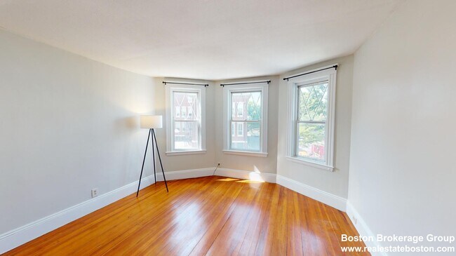 Photo - 30 Roseclair St Unit 2