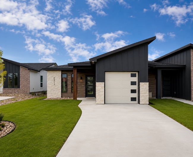 Building Photo - AVAILABLE NOW; APPLY TODAY ON OUR WEBSITE!!!