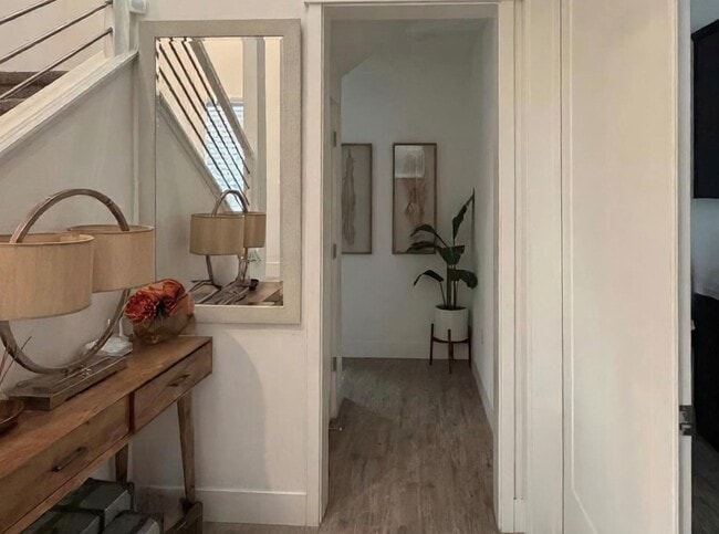 Photo - Luxury 4BR Home with Dual Side Yards, Putt...