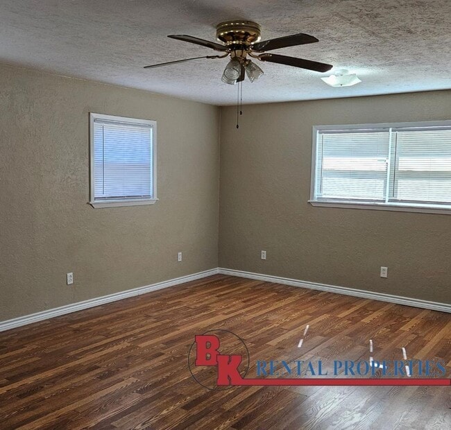 Photo - 520 N 10th St