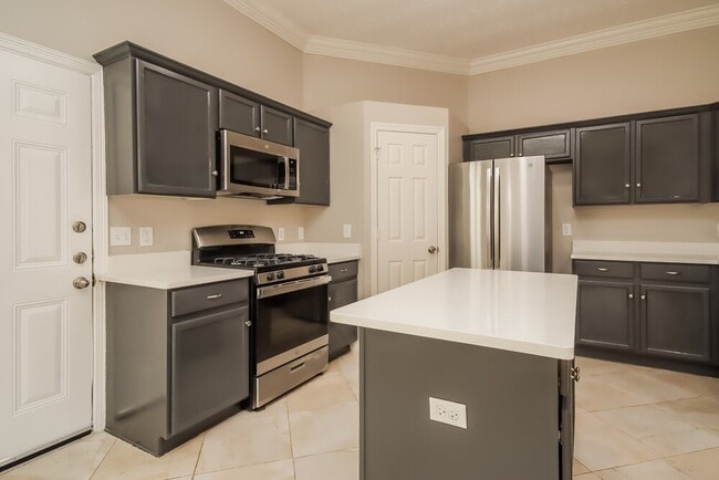 Photo - 19033 Hammer Ln