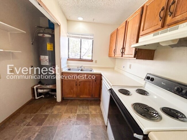 Photo - 4012 Muse Way