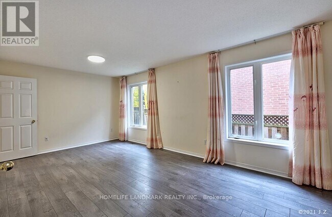 Photo - 149 Shepton Way