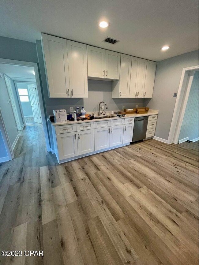 Photo - 1606 Fairland Ave