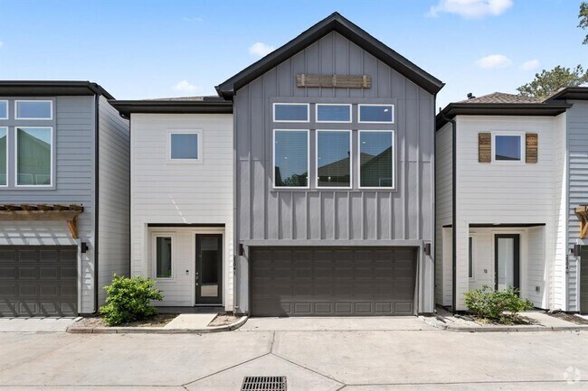 Building Photo - 2504 W Tidwell Rd Rental