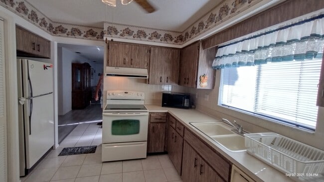 4454 Pelorus Dr Unit Beacon lakes