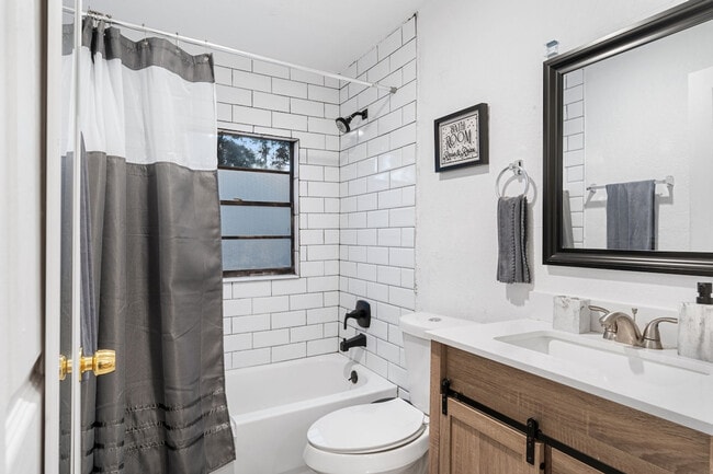 Photo - 4805 N 37th St Unit SI ID1359640P
