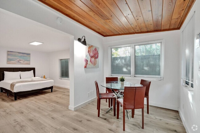 Building Photo - 1115 4th St Unit ID1228969P Rental
