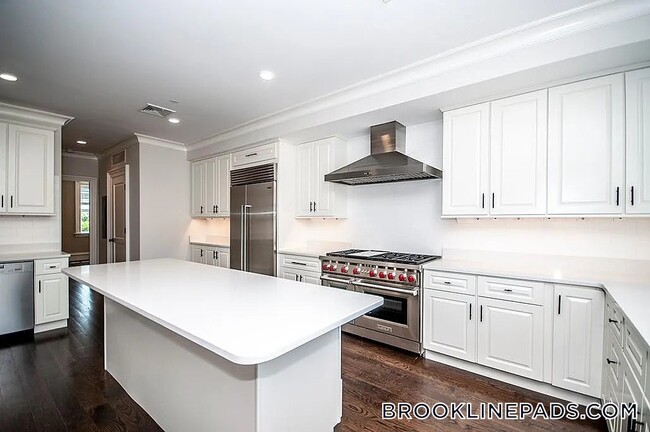 Photo - 12 Alton Pl Unit 3