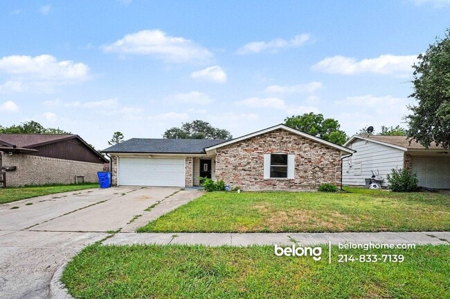Photo - 423 Southlake Dr