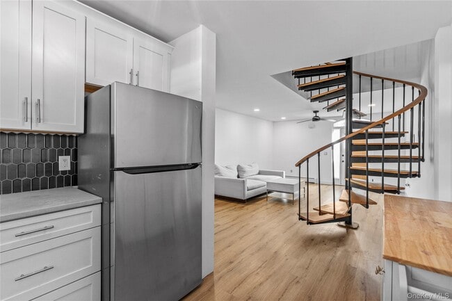 Photo - 1 Beecher Ln Unit C4