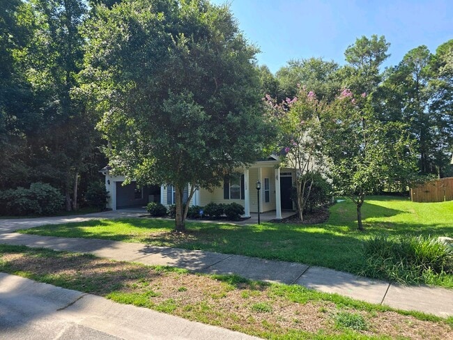 Photo - Spacious home located in quiet Cul De Sac