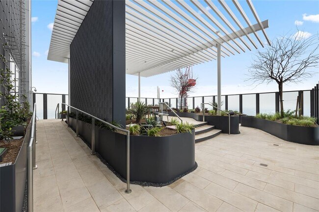 Photo - 600 Guadalupe St Unidad 6306