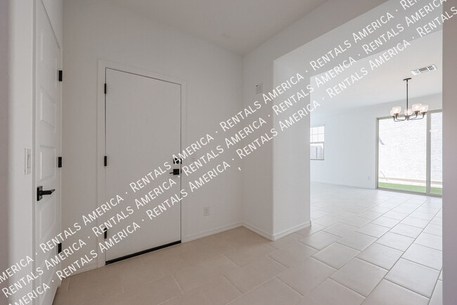 Photo - 3768 N 99th Dr