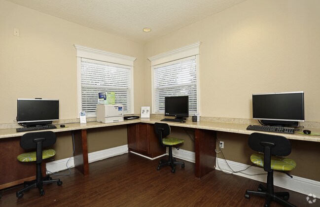 Photo - Camden World Gateway