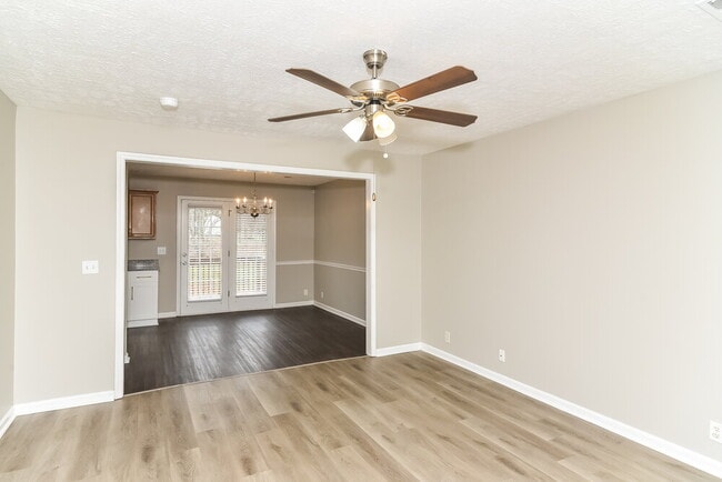 Photo - 315 Slippery Rock Dr