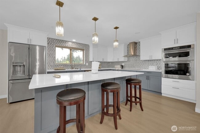Photo - 4422 108th Ave E
