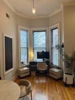 Building Photo - 532 Columbus Ave Unit 2