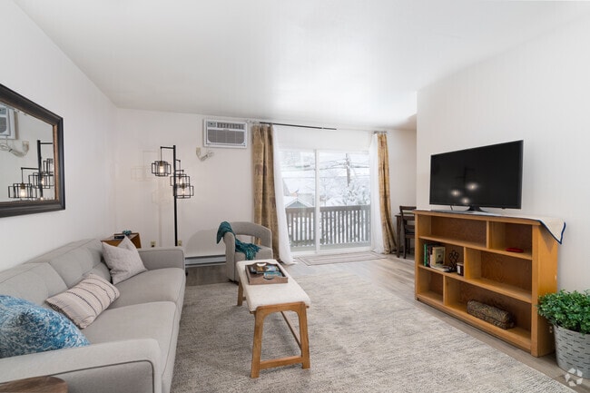 Interior Photo - Furnished Housing Moscow