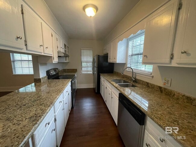Photo - 107 Brentwood Dr