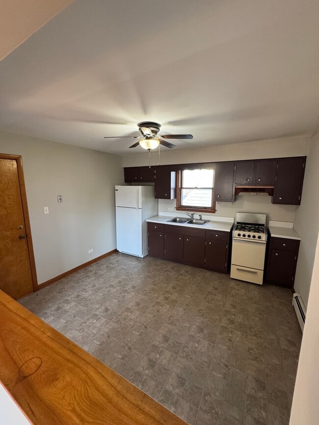 Photo - 544 S Water St Unit 2E