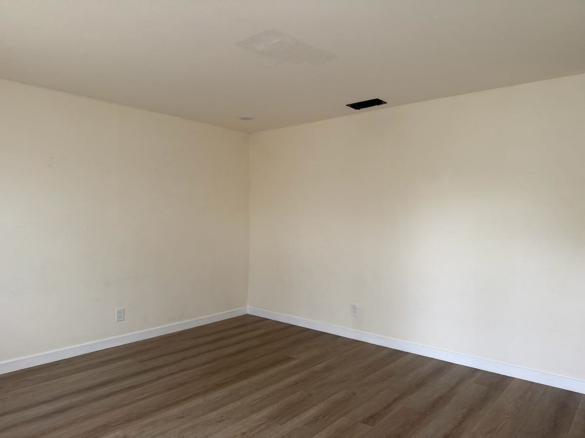 Photo - Single Story 2BR Home in Sacramento- $1,750, utilities included