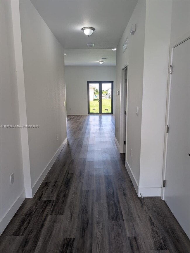 Photo - 19565 SW 325th St