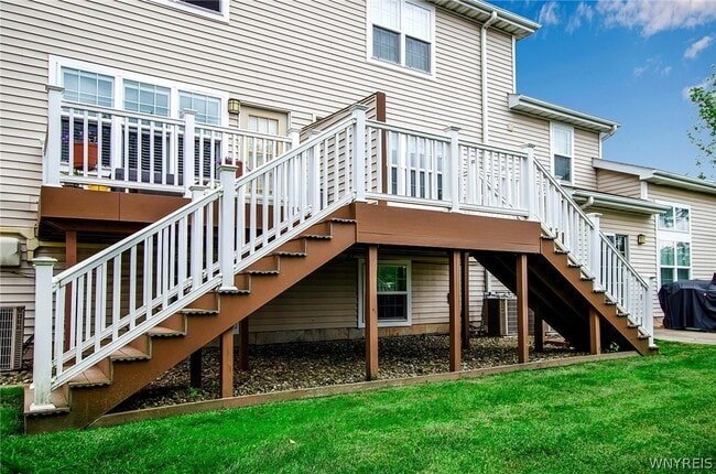 Photo - 25 Spring Meadow Dr