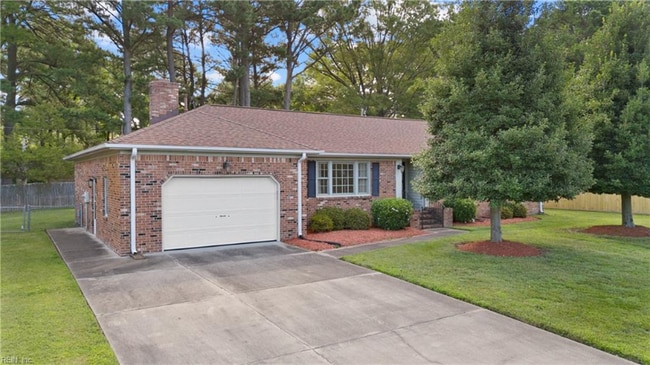 Photo - 2313 Lloyd Dr Townhome