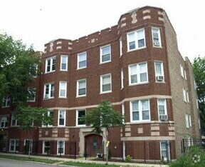 Building Photo - 1730 W Foster Ave Unit 3 Rental