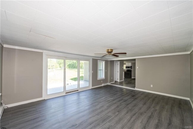 Van Buren RD, Single Family Home