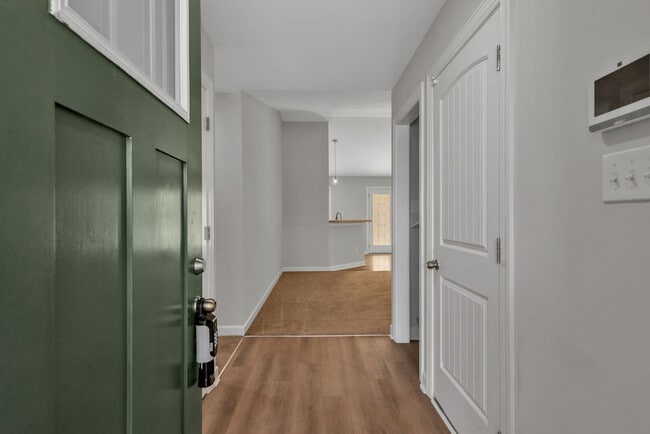 Photo - 202 Browns Ferry Rd