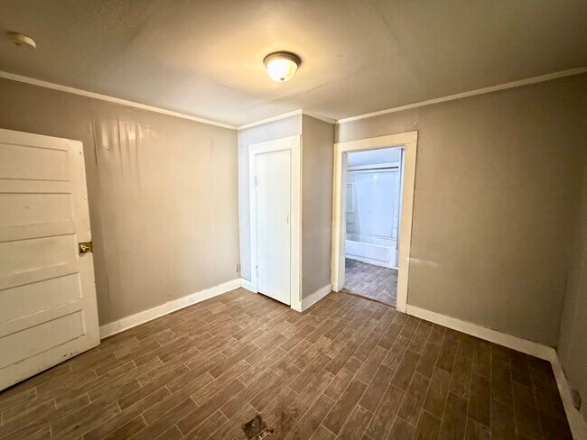 Photo - 2602 6th Ave N