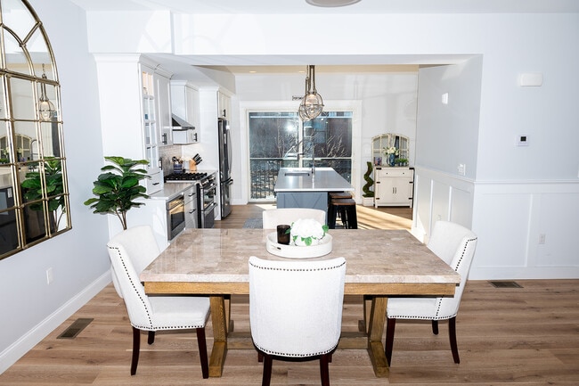 Photo - 30 Cate St Unit 27