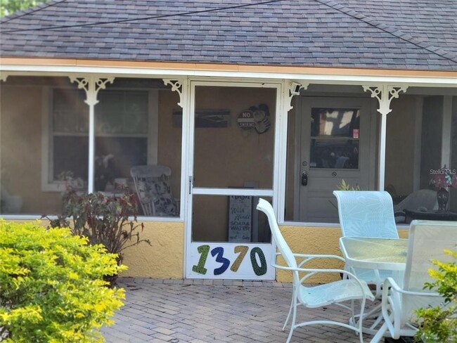 1370 Greenway Dr