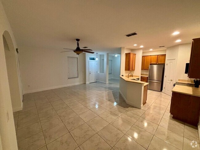 Building Photo - 2047 Estancia Cir Rental